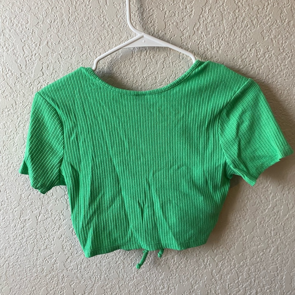 XS Wild Fable Super Cropped Top - Picture 3 of 3